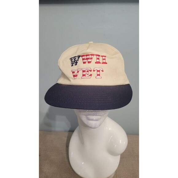 Vintage WWII Veteran Hat USA Made Lion Wear Cream Navy Snapback Cap - Picture 1 of 8